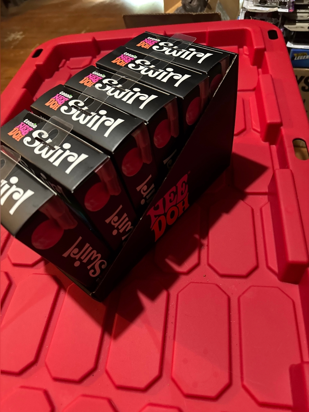 Tennie Needoh Swirl 4 Pack *Viral* (ONLY 1 LEFT) (GOING FAST) - Picture 2 of 2